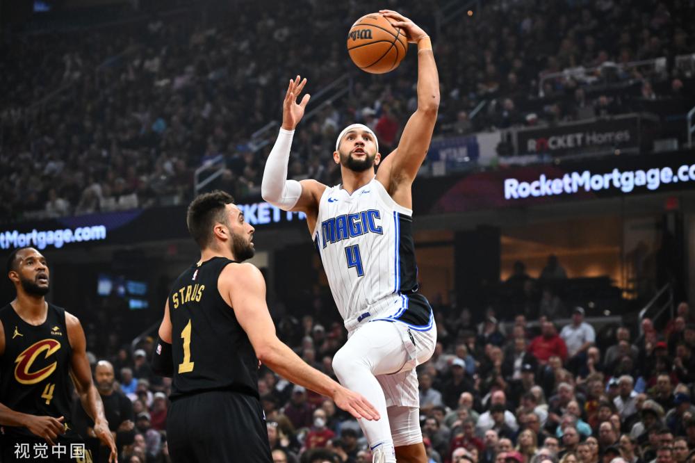 交媒体刷屏 交媒体刷屏